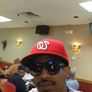 Meet your Posher, Dion